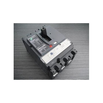 原装%Schneider/施耐德 低压电器 塑壳式断路器 NSC160S3P125A 施耐德代理 价格便宜 货源充足图4