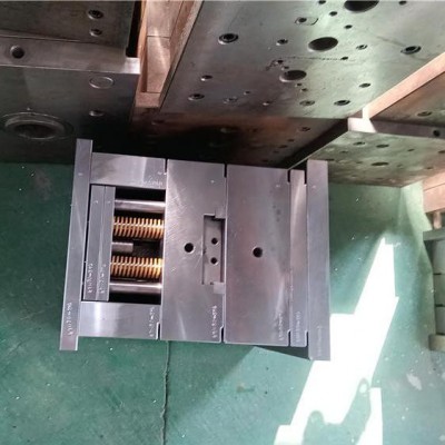 凤记供应塑胶小风扇模具模胚加工注塑模架日用品模具玩具模具欢迎来电咨询图4