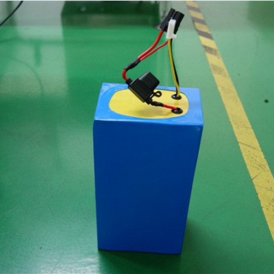 12V80Ah 锂电池 AVG吸尘器电池 便携式储能电池组图2