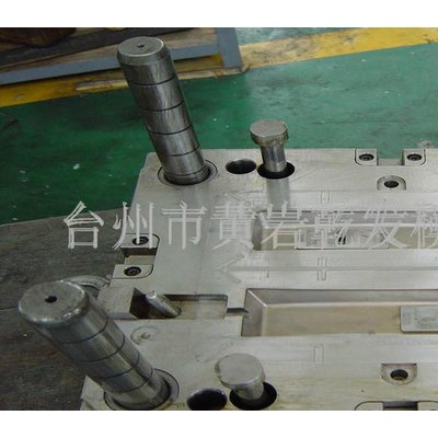 家电模具/空调电视洗衣机吸尘器榨汁机各种模具加工图5