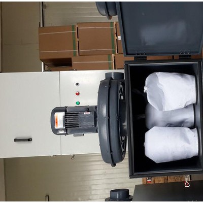 工业固定式吸尘器主要用于：如铸铁件的机械加工厂 装袋 研磨 喷砂 粉末投放 钻孔 有机玻璃加工厂等。