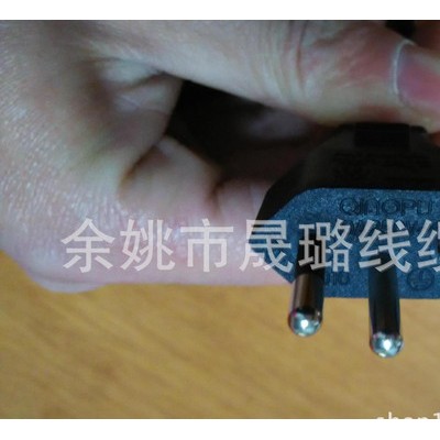 直销意大利新吸尘器插头电源线插头三极三芯延长线插头图3