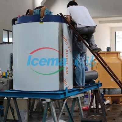冰玛ICEMA 直销10吨片冰机 大型工业片冰机 水冷片冰机 制冰机订制 片冰机厂家图3