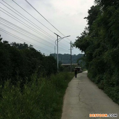 三台太阳能路灯图1