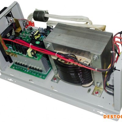 供应5000W 房车专用逆变器 车载逆变器 正弦波逆变器 可壁挂式逆变器 家用太阳能逆变器 停电宝 逆变电源