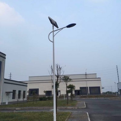 湖南娄底农村太阳能路灯厂家  太阳能路灯价格/太阳能路灯厂家排名