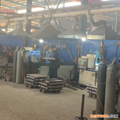 定制加工  钢制二柱散热器 钢制柱型暖气片 钢制柱型散热器 家用钢制散热器 钢制二柱暖气片 家用钢二柱图1