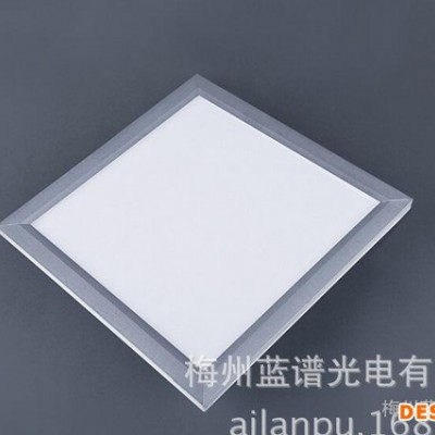 LED平板灯集成吊顶面板灯板灯 客厅卧室方形 18W300*300LED平板灯图1