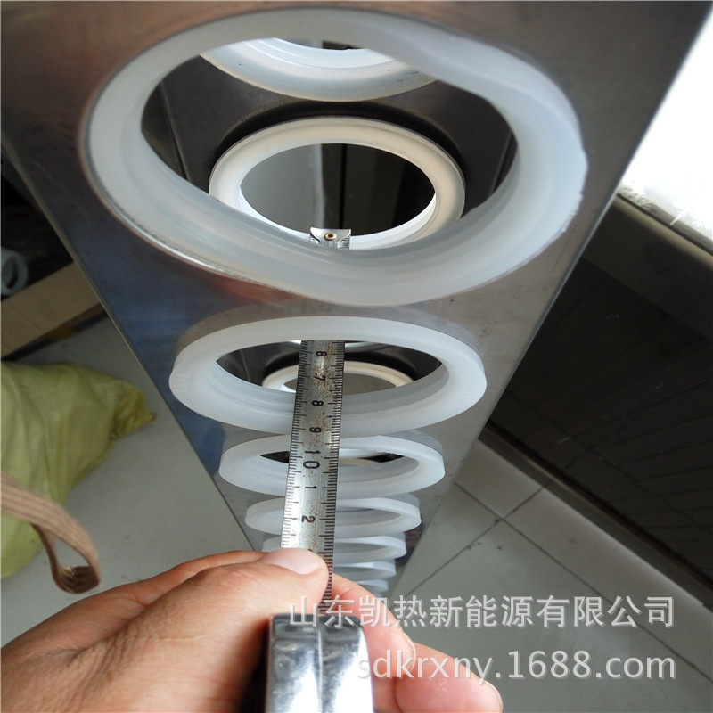 太阳能热水器水箱：太阳能水桶车间内胆