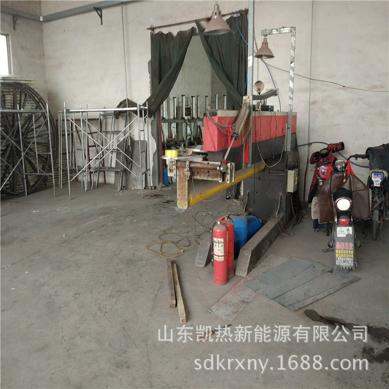 保温水箱生产设备